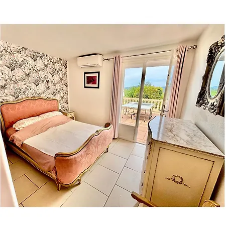Gulf Stream Villa